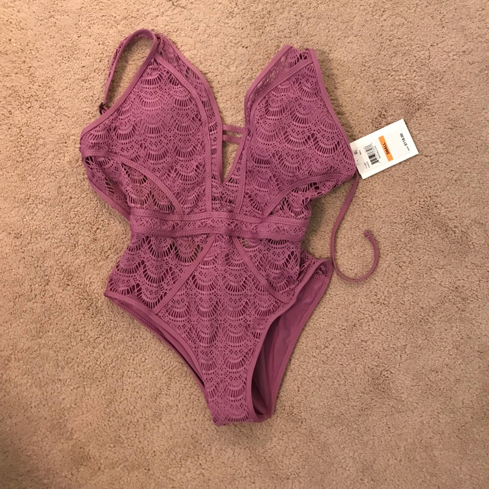 NWT Becca swimsuit